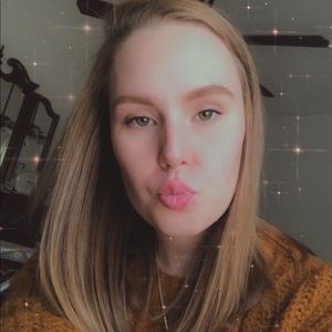 Meet your Posher, Ashtyn